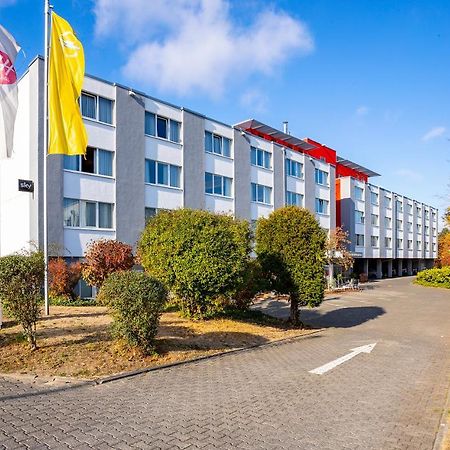 Michel Hotel Frankfurt Airport Russelsheim Bagian luar foto